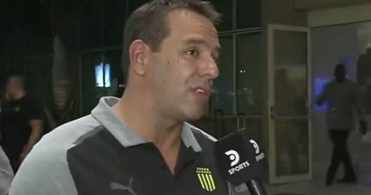 Presidente do Peñarol promete lutar para que haja torcida local e usa narrativa falsa ao dizer que Botafogo criou ‘clima de guerra’ no Rio