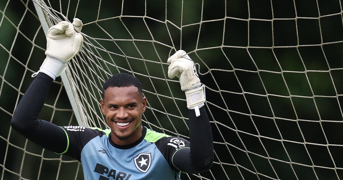 Jefferson elogia goleiro John: ‘Tem potencial enorme. Se Deus quiser, vai ficar na história do Botafogo’
