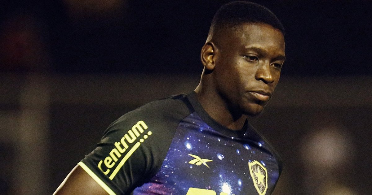 Com proposta do Zenit aceita pelo Botafogo, Luiz Henrique não queria ir para a Rússia, mas mudou de ideia, diz jornal