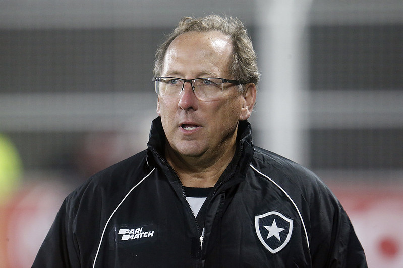 Imagem do avatar de Álvaro Tàllarico