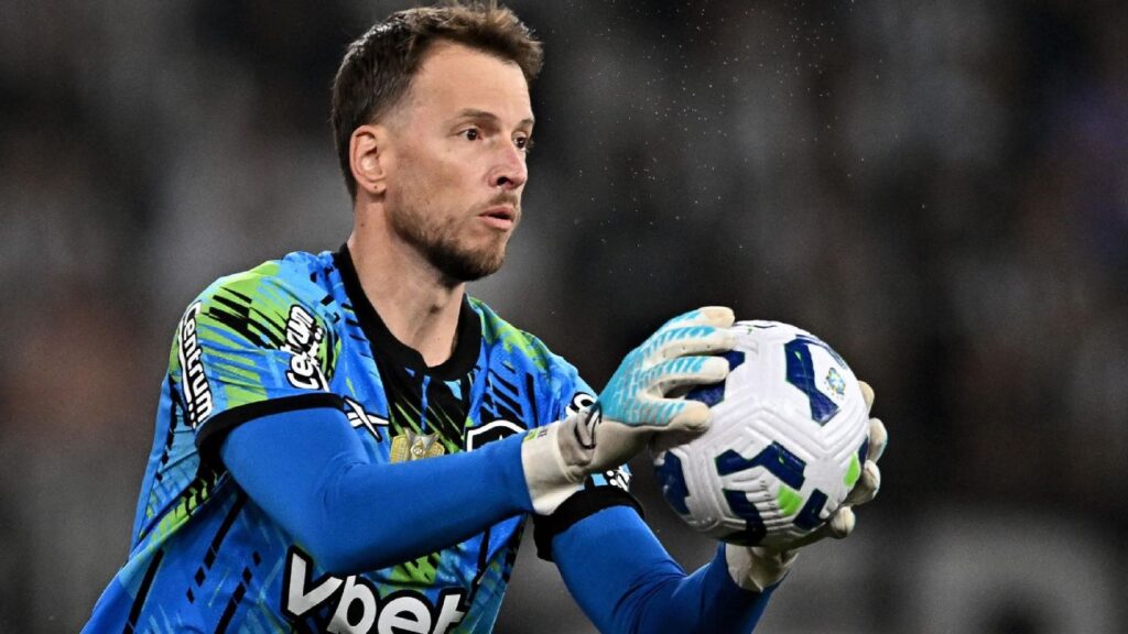 Neto Botafogo cirurgia