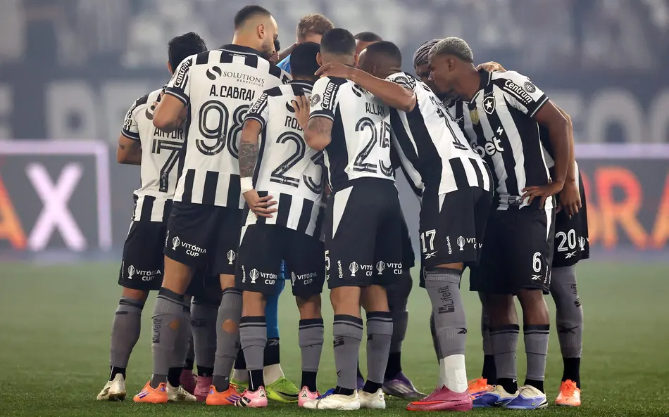 Botafogo treina para reta final do Brasileirão