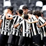 base do Botafogo em campo