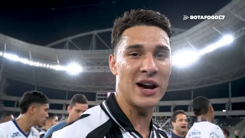 Na última partida, o Botafogo conquistou uma vitória emocionante sobre o Sport, encerrando o jogo com um placar de 3 a 2.