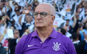 Dorival Júnior iguala Felipão na Copa do Brasil
