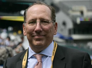 CFO do Botafogo visita John Textor em Miami