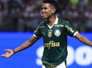 Fluminense decidiu abandonar as negociações por um meia do Botafogo após avaliação interna do clube.