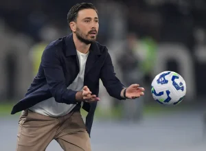 Davide Ancelotti comanda treino do Botafogo