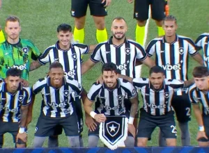 Danilo e Montoro brilham em vitória do Botafogo por 4 a 0