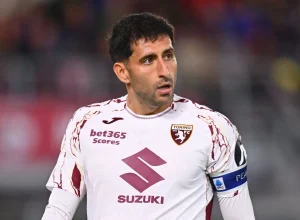 Botafogo Busca Guillermo Maripán para Próxima Temporada