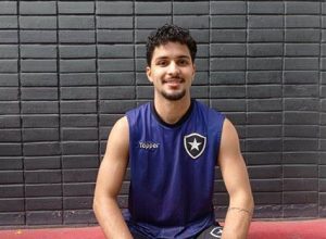 Klebinho, do Botafogo Sub-22, após “game winner” na LDB