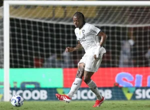 Glorioso perdeu Kaio Pantaleão por cerca de nove meses e segue sem previsão para ter Bastos