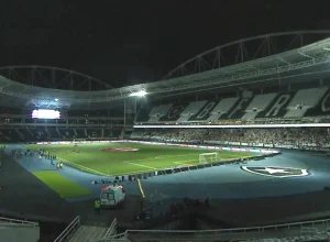 Botafogo e Flamengo se enfrentam no Nilton Santos pelas quartas do Carioca em clássico decisivo no domingo de Carnaval.